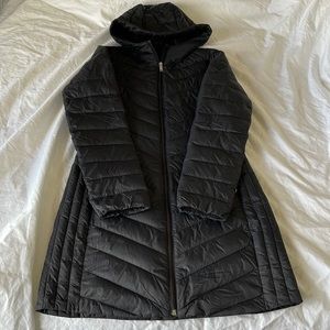 Hollister lightweight puffer jacket long